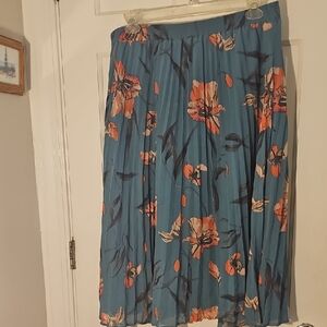 Floral Blue pleated Skirt
